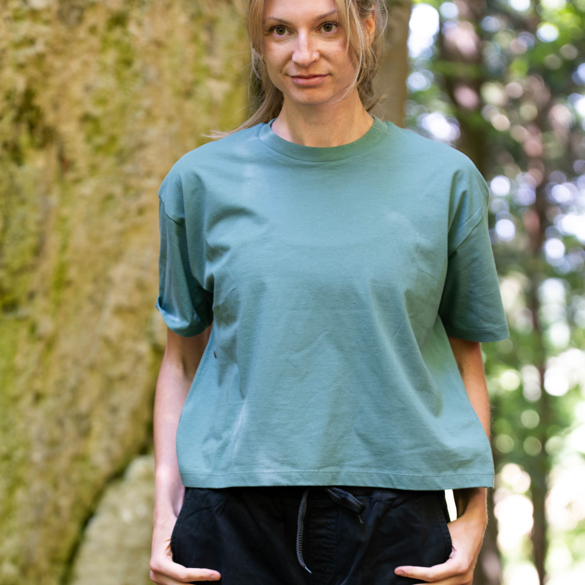 Feed your Flow Cropped T-Shirt aus Bio-Baumwolle für Damen